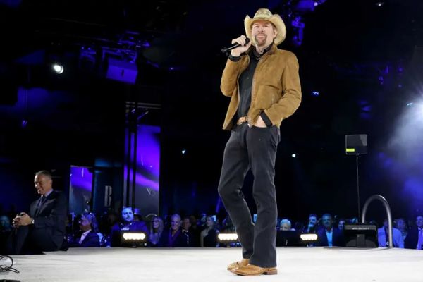 Toby Keith’s Inspiring Return to the Stage After Cancer Diagnosis