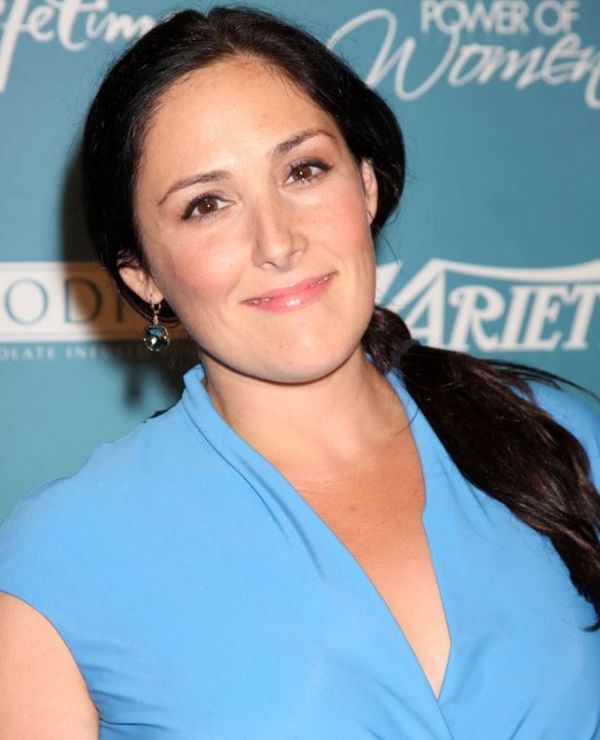 Ricki Lake Reveals Her 30-Year Battle with Hair Loss: A Story of Strength and Self-Acceptance