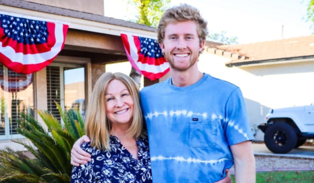 A Selfless Act of Love: Son Grows Hair to Make Wig for Mother Battling Cancer