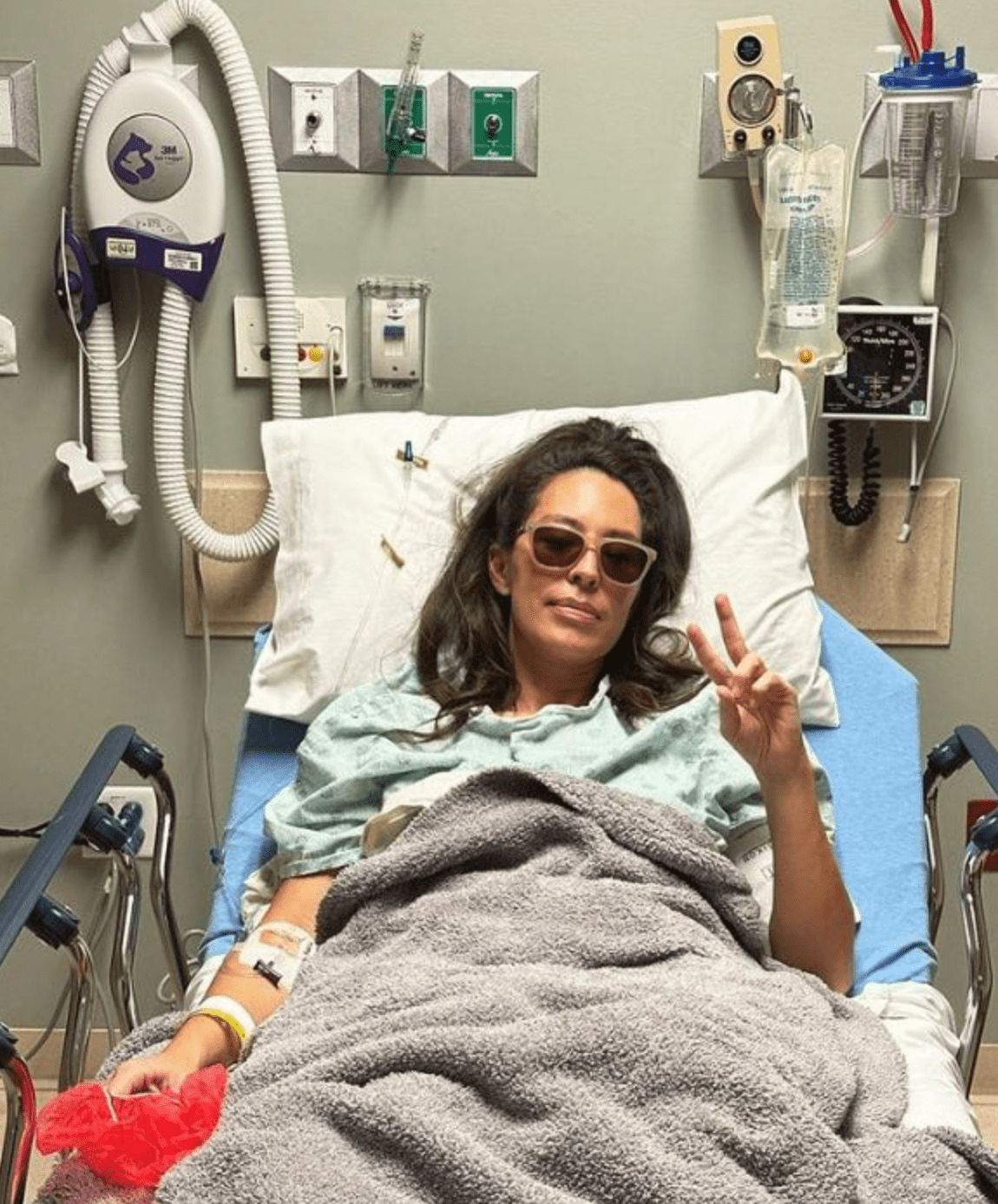 Joanna Gaines Recovering at Home After Spine Surgery