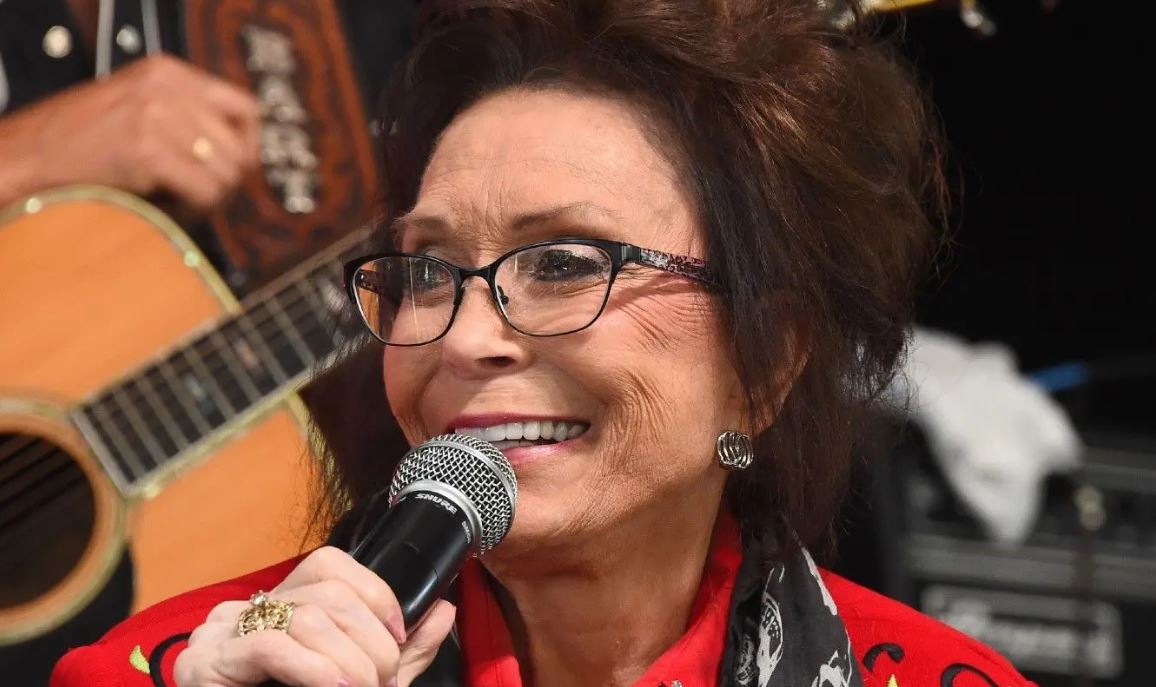 Loretta Lynn’s Final Words: Stories of Love, Regret, and Reflection