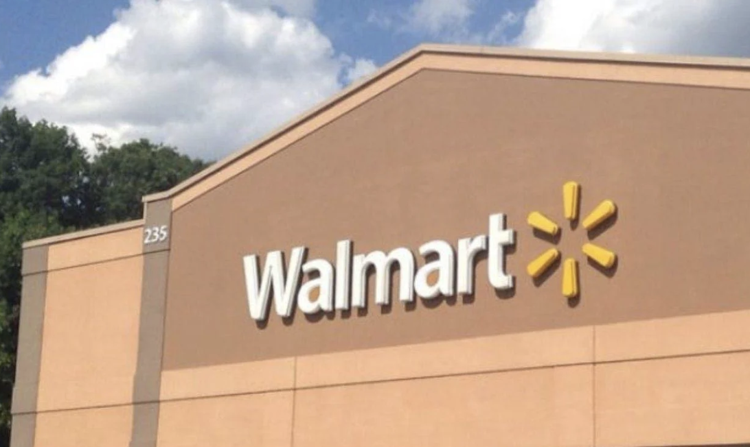 Enhancing the Shopping Experience: Walmart’s Focus on Human Connections