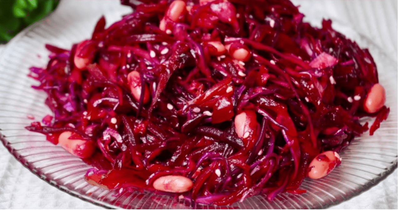 The Beet Salad That Disappears in Minutes: A Fresh Take for Every Occasion!