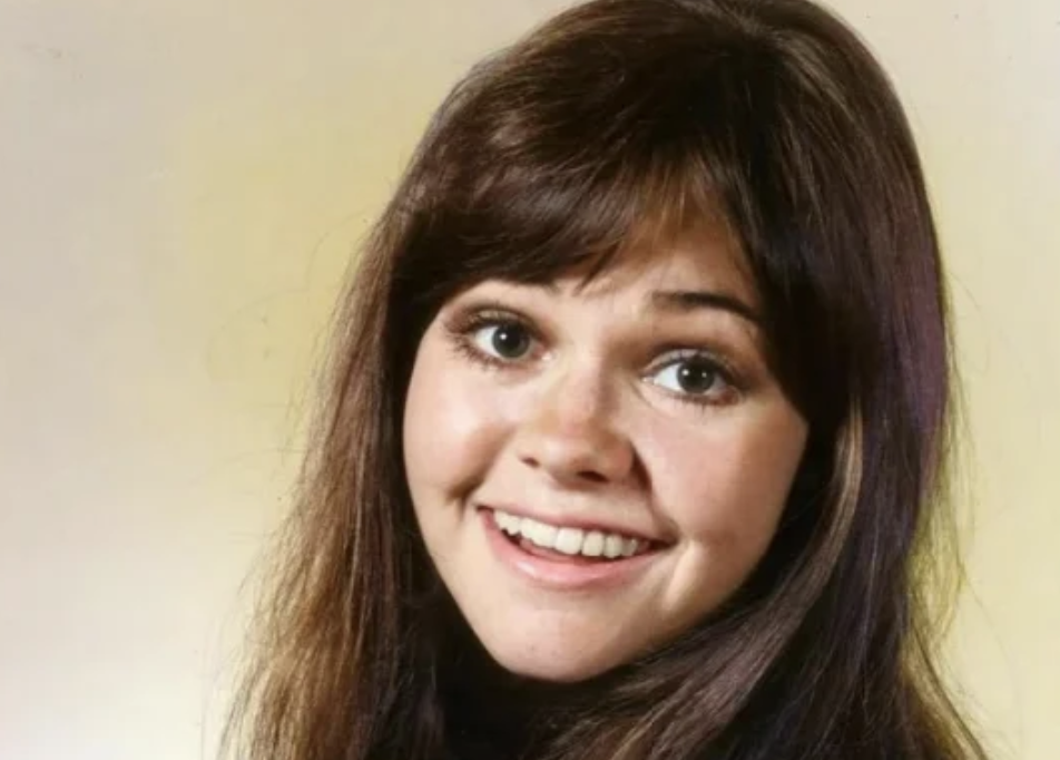 Sally Field: A Beloved Actress with an Unforgettable Career