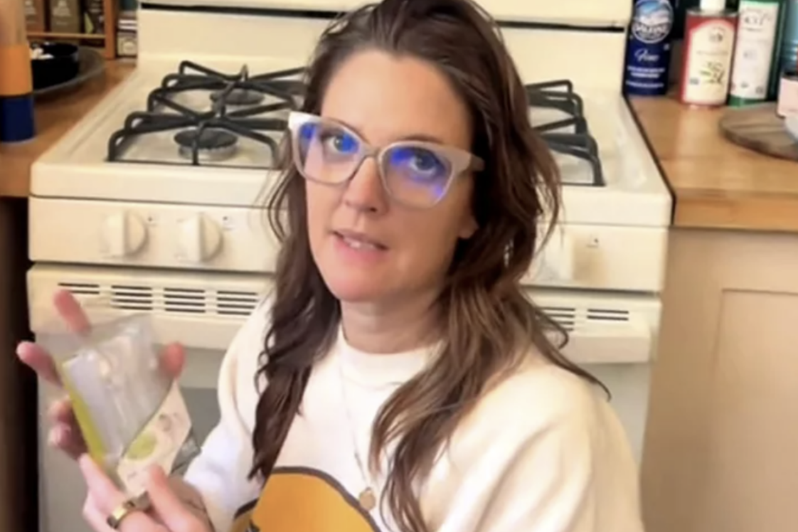 Drew Barrymore’s ‘Humble’ Oven Goes Viral in Her Spring Cleaning Video: ‘A Real Used Kitchen’