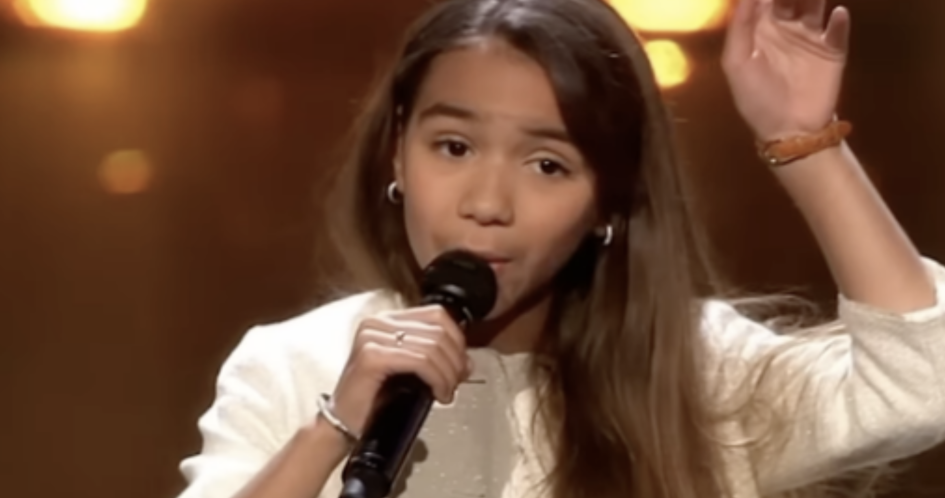 Anna’s Unbelievable Blind Audition on The Voice Kids