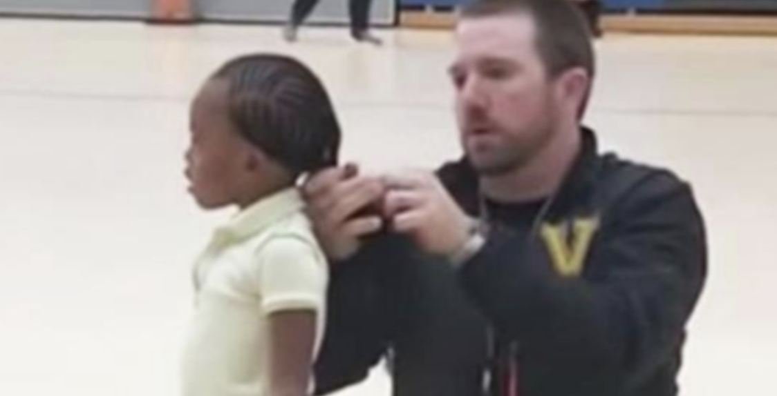 A Teacher’s Heartwarming Act of Kindness Goes Viral