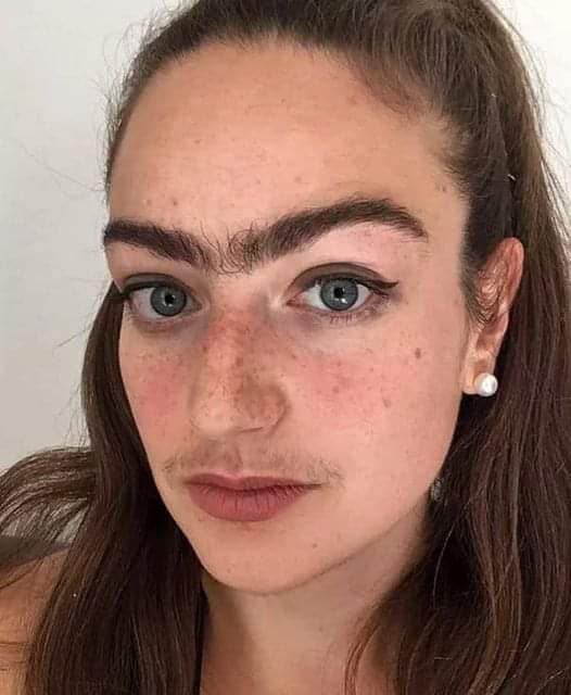 Defying Beauty Norms: 31-Year-Old Teacher Proudly Rejects Eyebrow Tweezing and Mustache Waxing