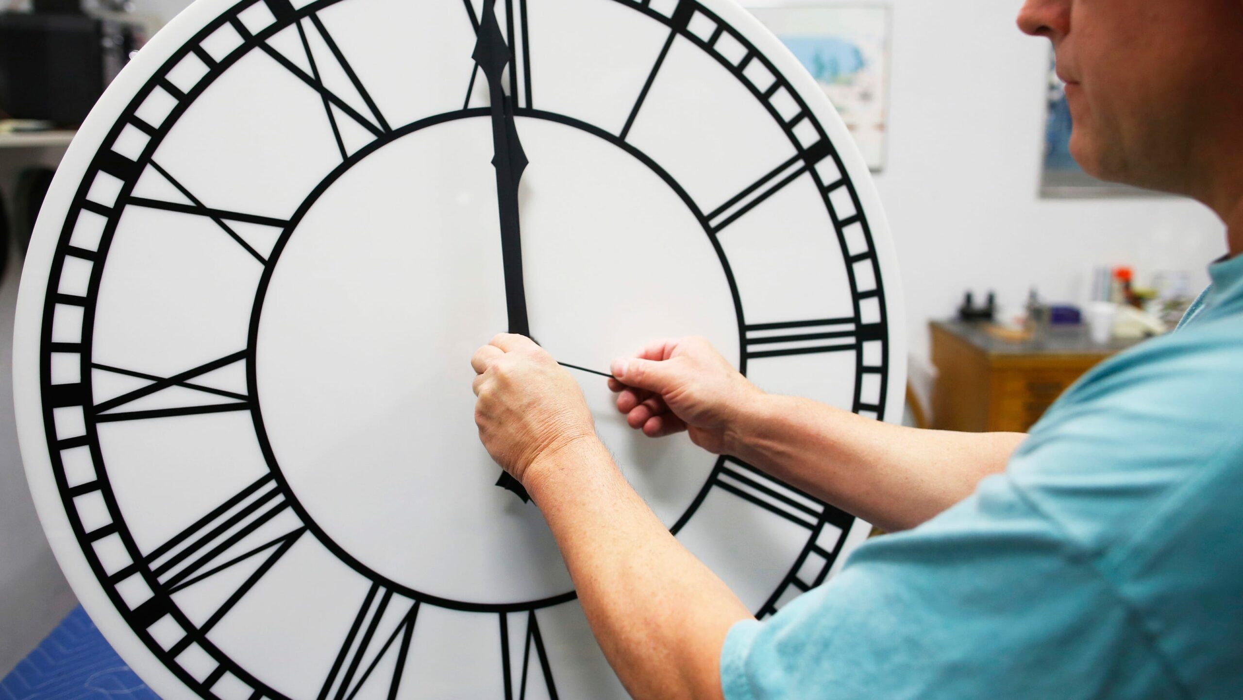 Daylight Saving 2024: When Do We Fall Back? Make Sure You Know When the Time Change Is