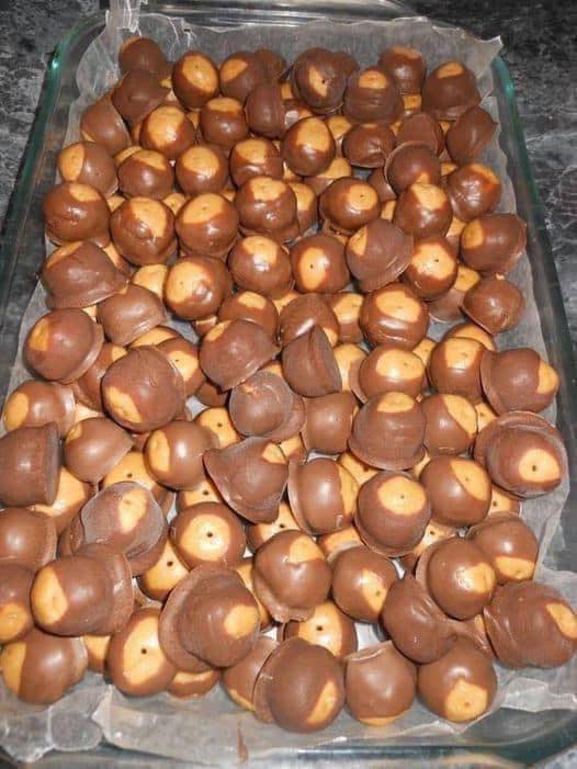 PEANUT BUTTER BALLS