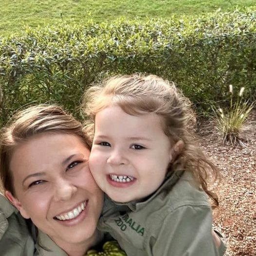 Bindi Irwin Opens Up With A Warning About Her Fertility Struggles